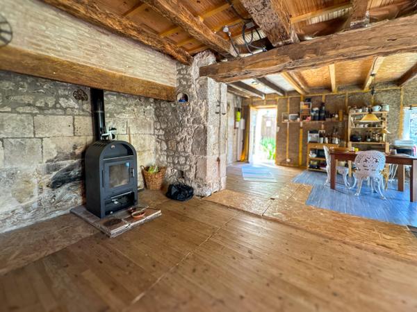 Maison à vendre à Montcuq-en-Quercy-Blanc (46800) - Lot