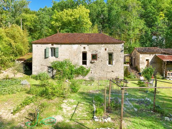 Maison à vendre à Montcuq-en-Quercy-Blanc (46800) - Lot