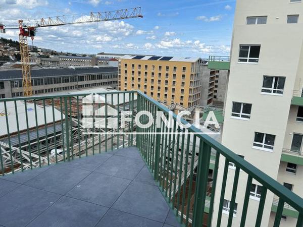 Location Appartement 2 pièces 45.51 m² - 44 G RUE DE CHANTERANNE RESIDENCE ILO 23 APPART F85 Clermont Ferrand 63100