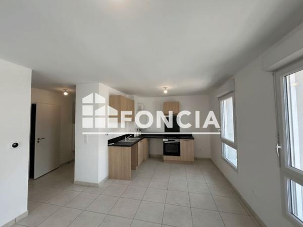 Location Appartement 2 pièces 45.51 m² - 44 G RUE DE CHANTERANNE RESIDENCE ILO 23 APPART F85 Clermont Ferrand 63100