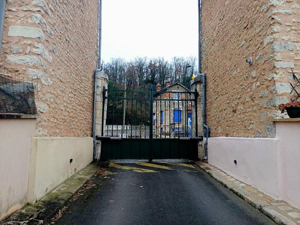 Parking / box Etampes