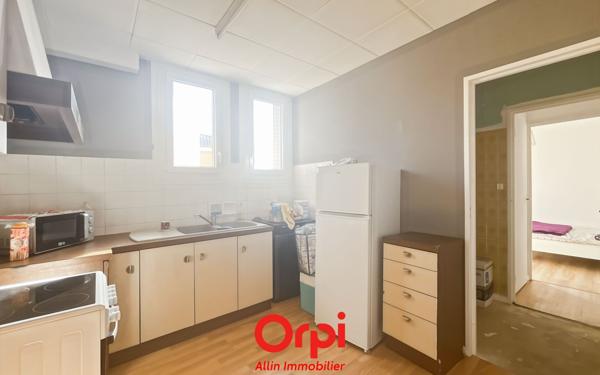 Appartement à vendre    4 pièces • 53 m2 Montluçon