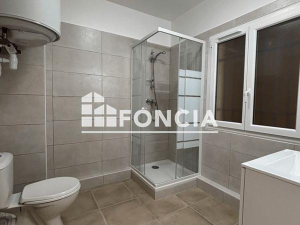 Location Studio 30 m² - 122 Boulevard Président Wilson Antibes 06160