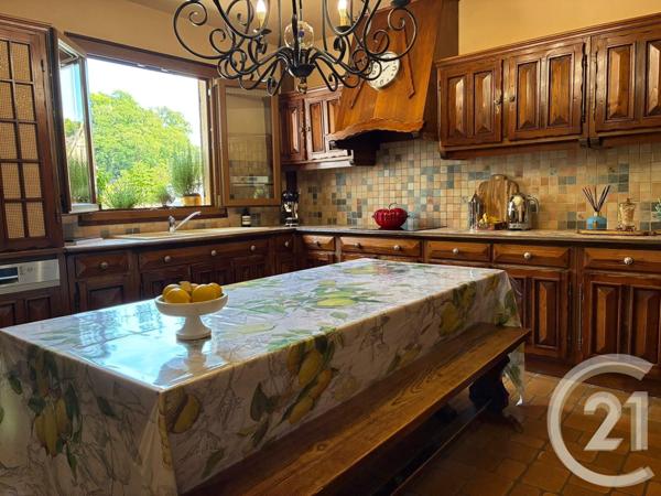 Maison à vendre  6 pièces - 166,25 m2 PRINGY - 77