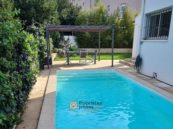 Villa contemporaine T5 - Piscine - Jardin - Marseille 8e - Prado/Corniche -1.200.000