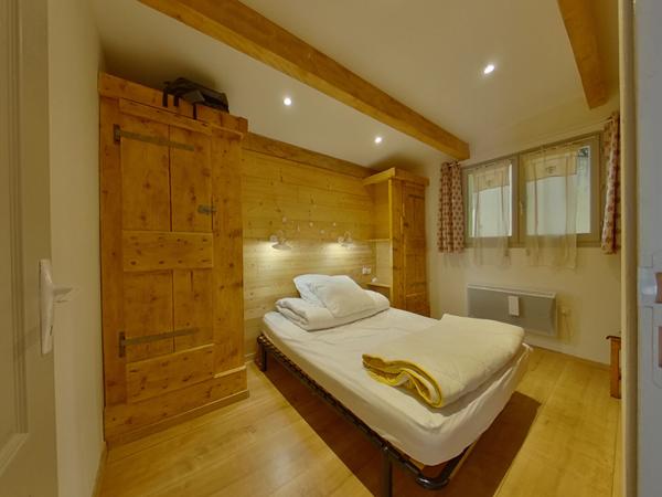 04400 LE SAUZE TYPE 3 PIED DE PISTES - TERRASSE SUD