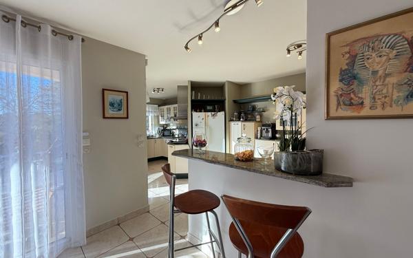 Maison à vendre    4 pièces •  Saint-Palais-sur-Mer