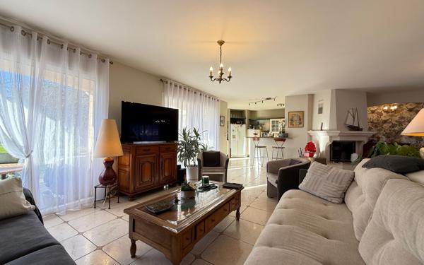 Maison à vendre    4 pièces •  Saint-Palais-sur-Mer