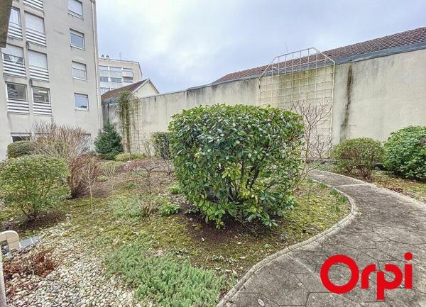 Appartement à vendre    2 pièces • 43,75 m2 Bourges