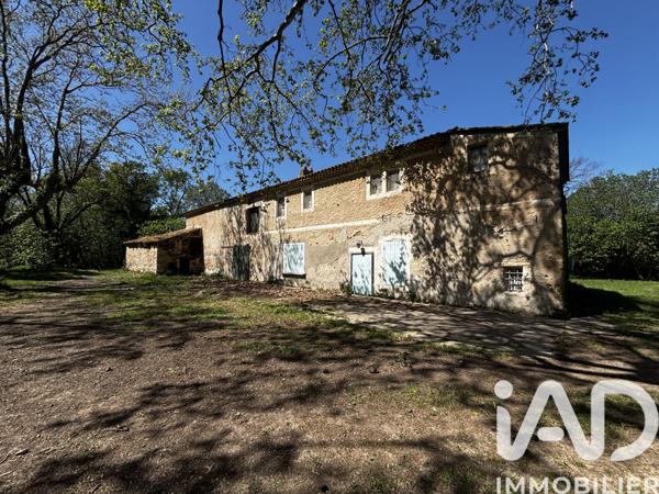 Maison à vendre 6 pièces 150 m² Saint-Martin-de-Crau