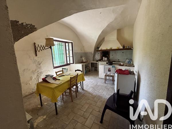 Maison à vendre 6 pièces 150 m² Saint-Martin-de-Crau