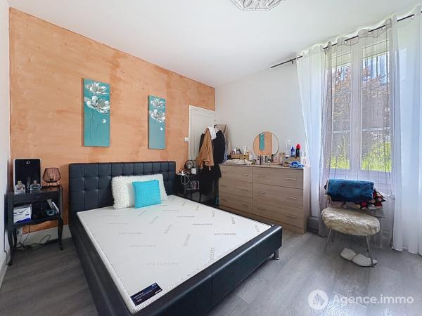 À vendre - Maison individuelle, 7 pièces située à Gien (45500)