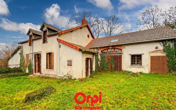 Maison à vendre    5 pièces • 177 m2 Montvicq