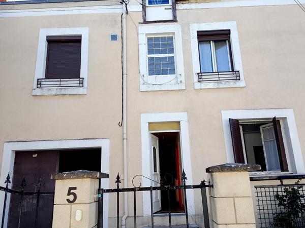 Maison avec un gros potentiel à rafraichir pour location