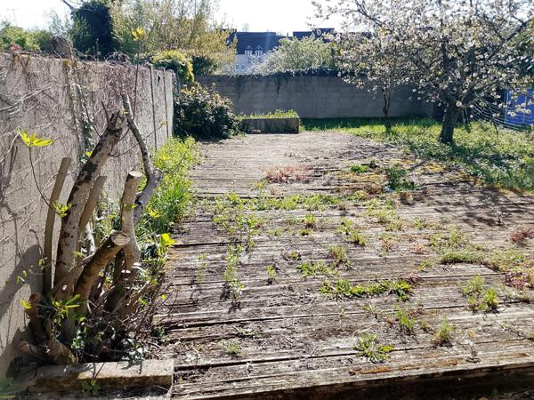 Maison avec un gros potentiel à rafraichir pour location