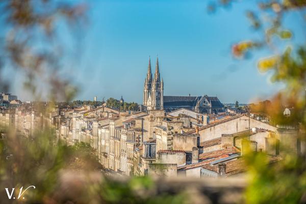 CHARTRONS - DUPLEX AVEC VUE PANORAMIQUE
