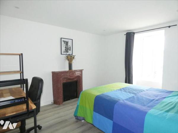 PLEYBEN- Maison avec local professionnel