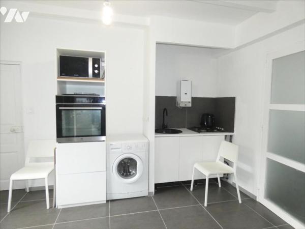 PLEYBEN- Maison avec local professionnel