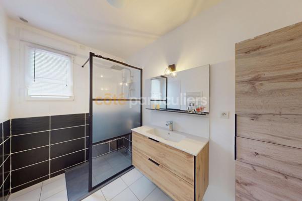 Vente Maison119 m² - 5 Pièces - AGNEAUX (50180)