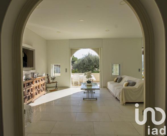Maison à vendre 7 pièces 245 m² Cagnes-sur-Mer