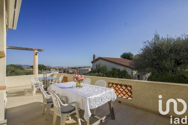 Maison à vendre 7 pièces 245 m² Cagnes-sur-Mer