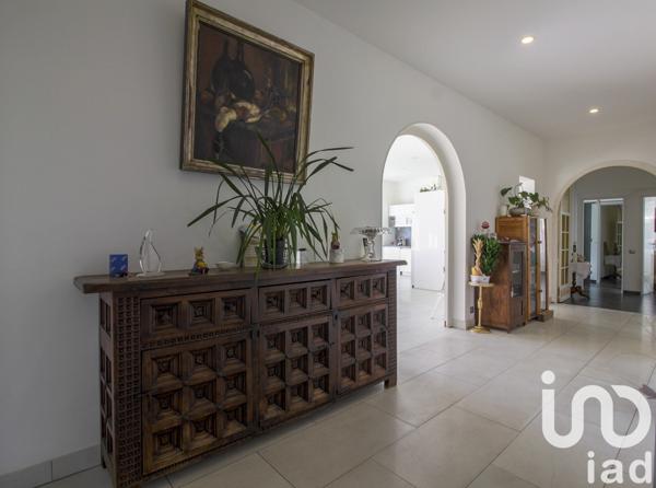 Maison à vendre 7 pièces 245 m² Cagnes-sur-Mer