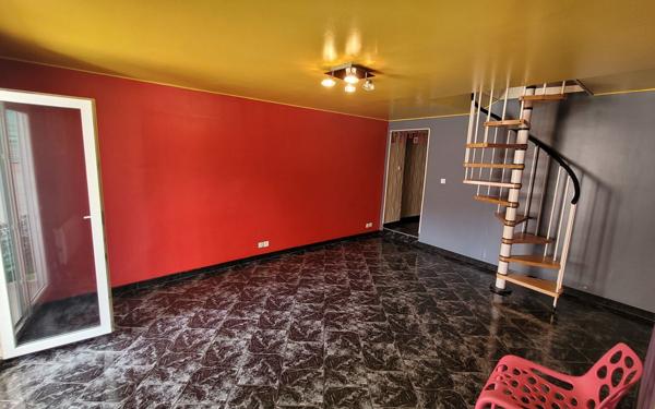 Maison à vendre    5 pièces •  Beaurepaire