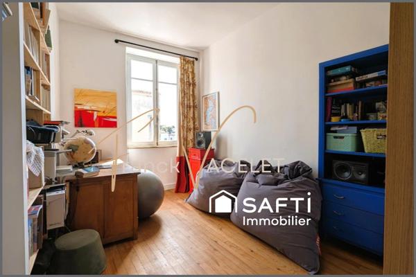 Hyper centre, Maison avec jardin, cachet et potentiel immenses