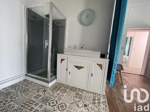 Maison à vendre 11 pièces 280 m² Saint-Genis-de-Saintonge