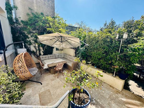 MAISON DE VILLE AVEC PISCINE A CARCASSONNE