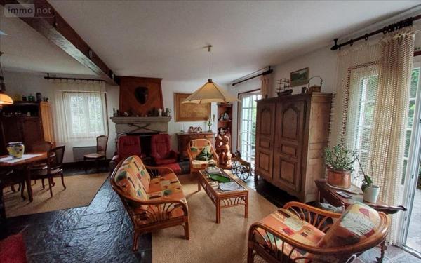 Maison de ville à vendre à Carhaix-Plouguer dans le Finistère (29270), ref : 29066-1085015