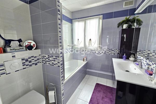 Maison à vendre 5 pièces de 80 m² à Conflans-Sainte-Honorine