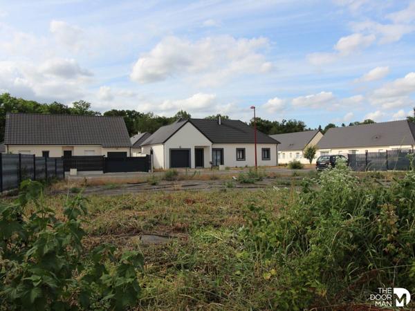 Terrain - Vendu - 715 m² - TROUY | The Door Man