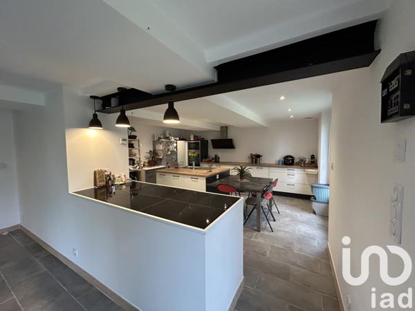 Maison à vendre 5 pièces 192 m² Segré-en-Anjou Bleu