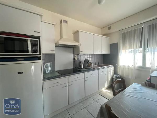 Appartement à louer 3 pièces 65.53m² Brive-la-Gaillarde (19100)