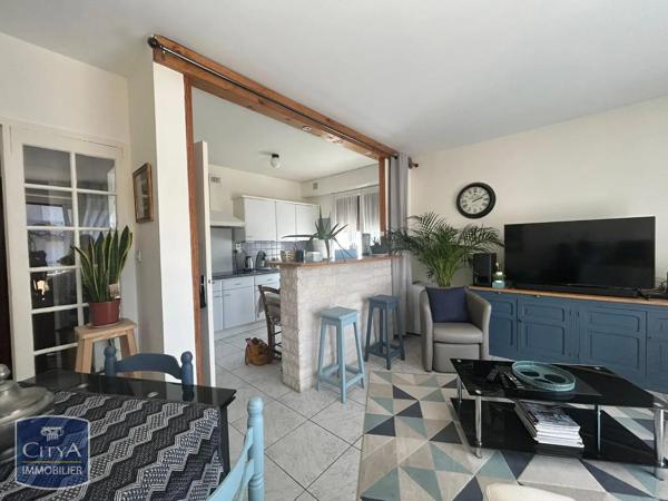 Appartement à louer 3 pièces 65.53m² Brive-la-Gaillarde (19100)