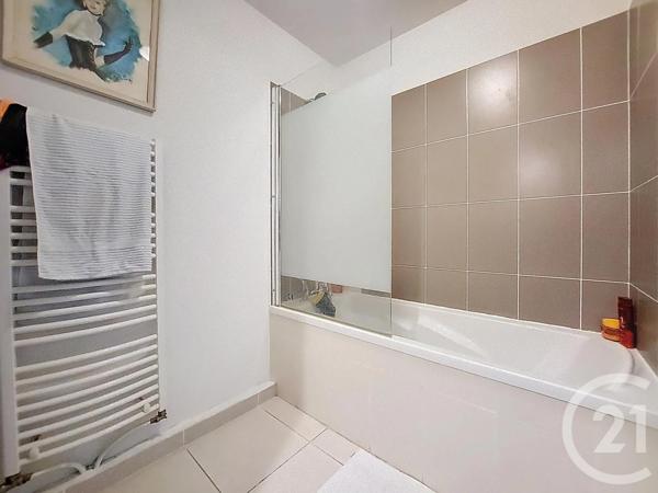 Appartement F3 à vendre  3 pièces - 66,02 m 2   MAUGUIO CARNON  - 34