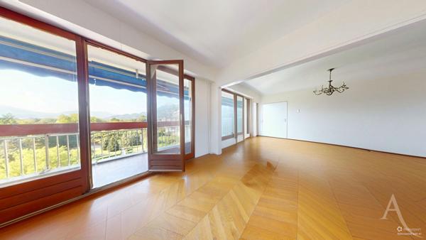 Appartement Saint Egreve 6 pièces 141 m2 Barnave