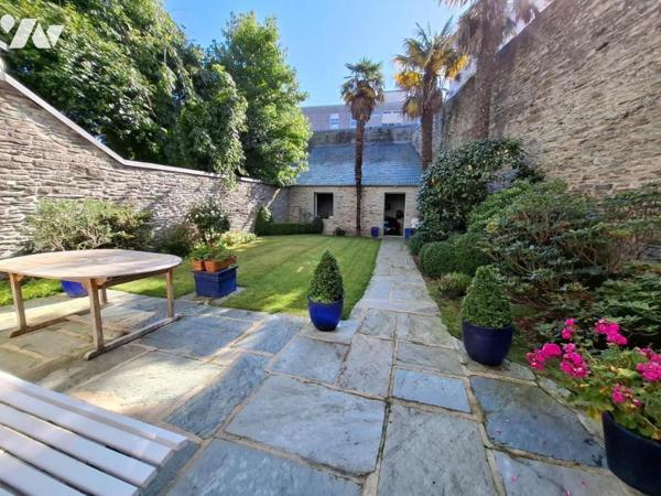 Cherbourg en cotentin CHERBOURG CENTRE Proche des commodités maison de ville avec garage