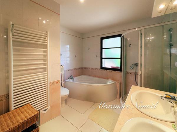 Maison familiale 4 pièces – 141 m² – Terrain de 2 002 m² – Fronton