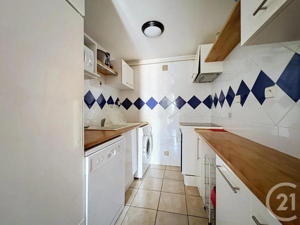 Appartement F3 à vendre  21 pièces - 319,69 m 2   AMELIE LES BAINS PALALDA  - 66