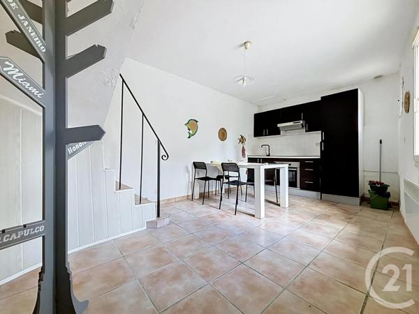 Maison à vendre  3 pièces - 49,83 m 2   LUNEL  - 34
