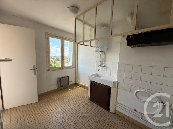 Appartement à vendre  3 pièces - 56,35 m 2   AUREILHAN  - 65