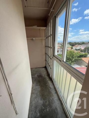 Appartement à vendre  3 pièces - 56,35 m 2   AUREILHAN  - 65