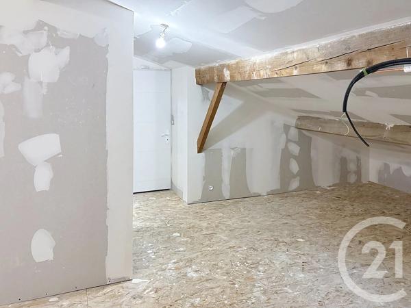 Maison à vendre  8 pièces - 215 m 2   VILLENEUVE LES MAGUELONE  - 34