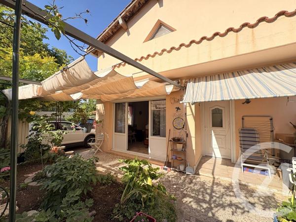 Maison à vendre  8 pièces - 215 m 2   VILLENEUVE LES MAGUELONE  - 34