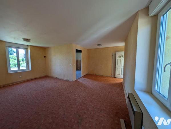 VALENCE DANTON - Ensemble de 2 appartements T2 et T4