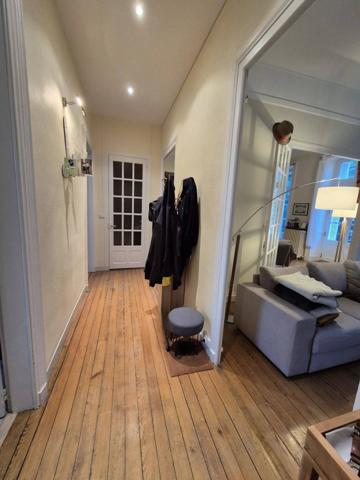 APPARTEMENT LAVAL T3- T4 avec jardin