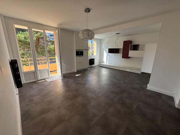 Appartement Dijon 3 pièce(s) 77.33 m2