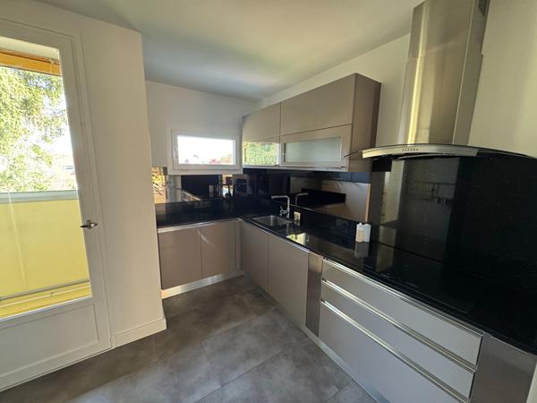 Appartement Dijon 3 pièce(s) 77.33 m2